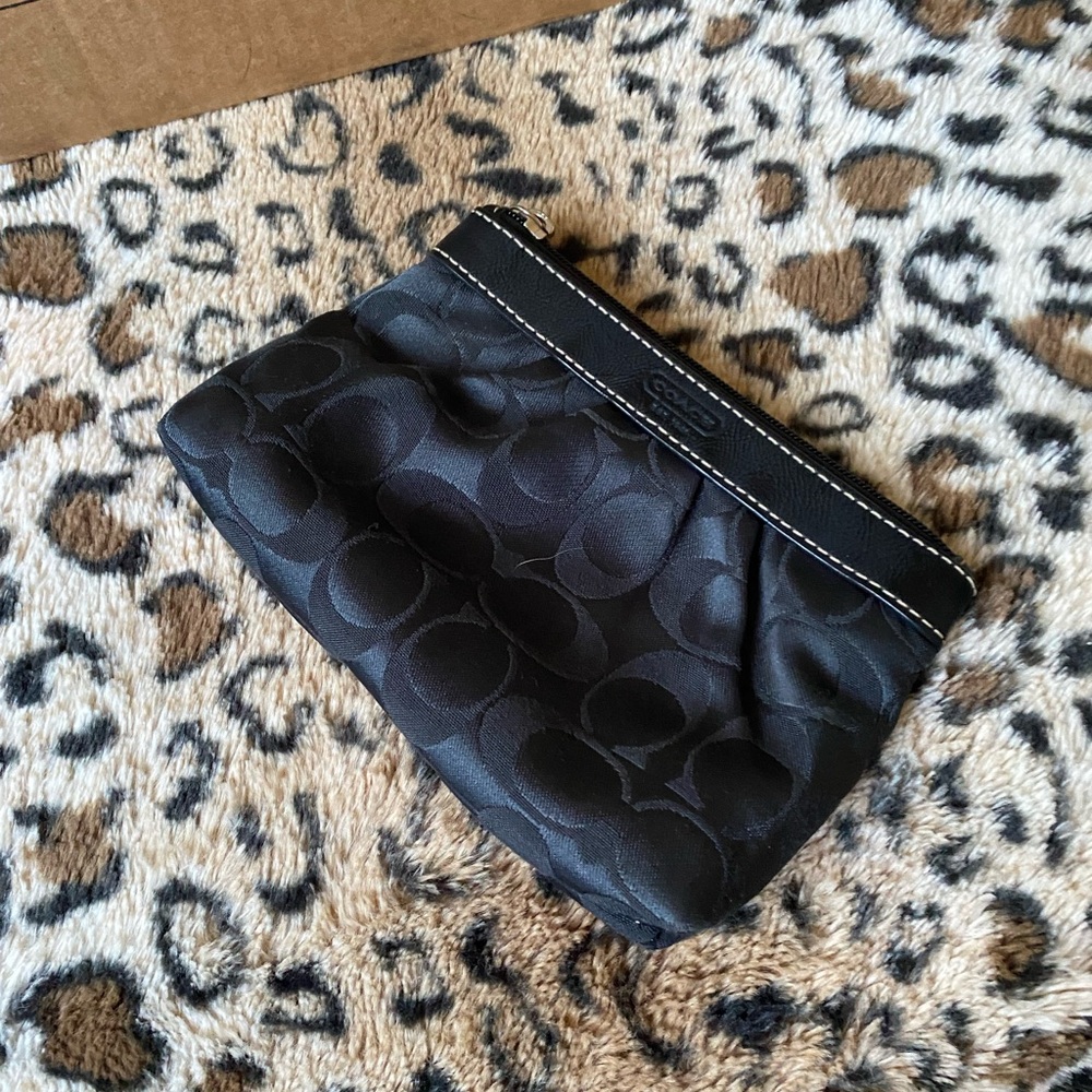 Coach signature wallet